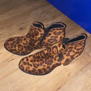 Cheeta bootie heels